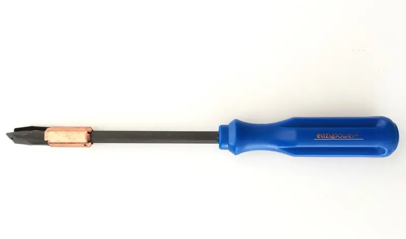 Eazypower 82796 Slotted Screwdriver — 6-Inch Shaft With Integrated Screw-Gripping Spring Clip 1