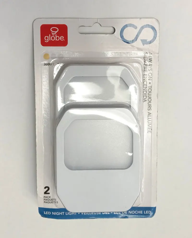Globe 89545 Plug-In Led Flat Panel Night Light – White Finish, 2-Pack 1